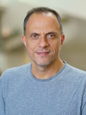 Profile image: Meni Wanunu